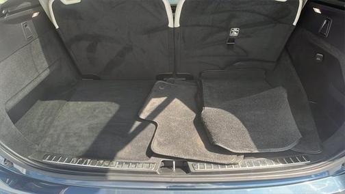 2024 Volvo XC90 B6 Plus Bright Theme 6-Seater