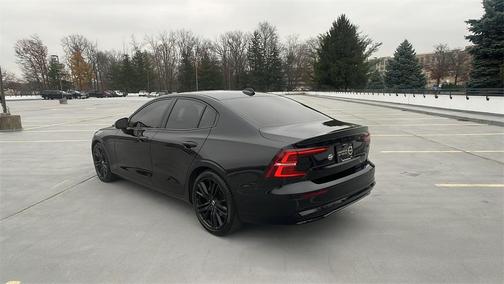 2023 Volvo S60 B5 Plus Black Edition
