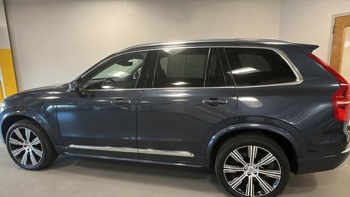 2022 Volvo XC90 Recharge Plug-In Hybrid T8 Inscription 6 Passenger