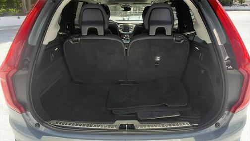 2024 Volvo XC90 B6 Plus Bright Theme 6-Seater