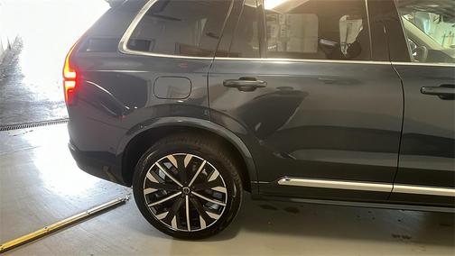 2026 Volvo XC90 B5 Plus 7-Seater