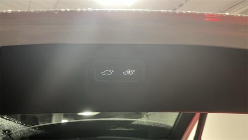 2024 Volvo XC90 B6 Plus Bright Theme 6-Seater