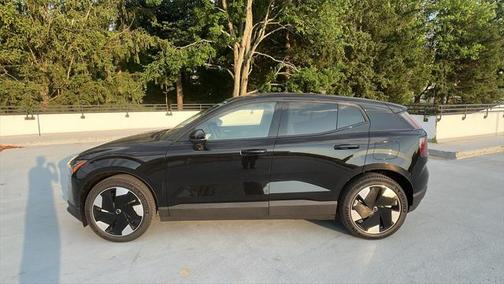 2025 Volvo EX30 Twin Motor Ultra