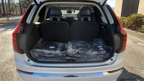 2025 Volvo XC90 Plug-In Hybrid T8 Ultra 7-Seater