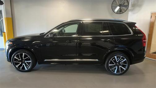 2024 Volvo XC90 B6 Plus Bright Theme 7-Seater
