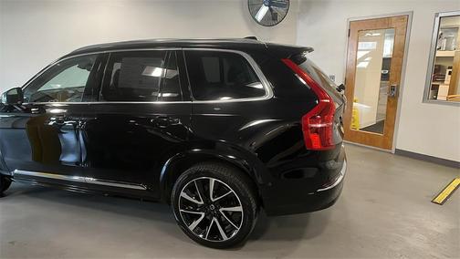 2023 Volvo XC90 B6 Plus 7-Seater