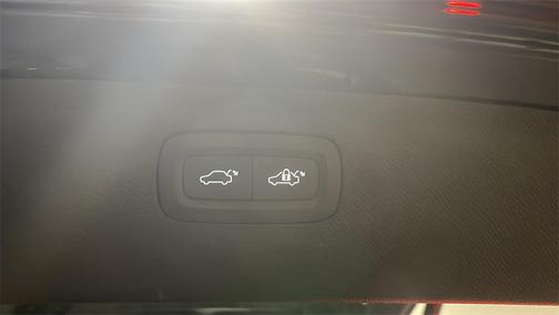 2023 Volvo XC90 Recharge Plug-In Hybrid T8 Ultimate 6-Seater