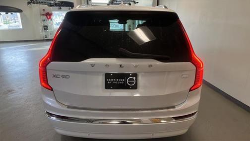 2024 Volvo XC90 Recharge Plug-In Hybrid T8 Ultimate Bright Theme 7-Seater