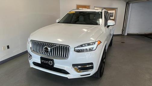2024 Volvo XC90 Recharge Plug-In Hybrid T8 Ultimate Bright Theme 7-Seater