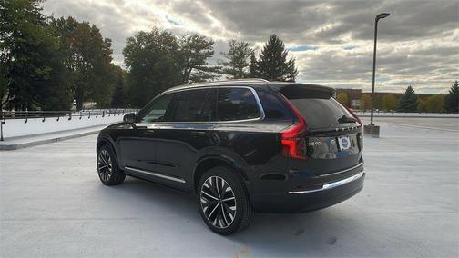 2026 Volvo XC90 Plus, B6 AWD Gas (mild hybrid), Gasoline, Bright, 7 Seats