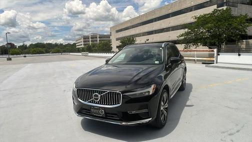 2023 Volvo XC60 B5 Plus Bright Theme