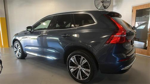 2022 Volvo XC60 B6 Inscription
