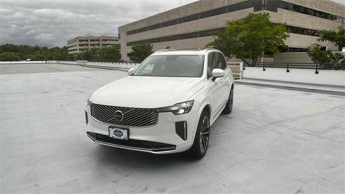 2025 Volvo XC90 B6 Plus 7-Seater