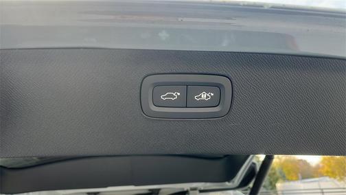 2026 Volvo XC90 Plug-In Hybrid T8 Plus 7-Seater