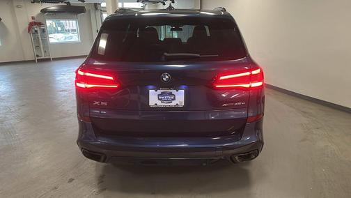 2023 BMW X5 PHEV xDrive45e