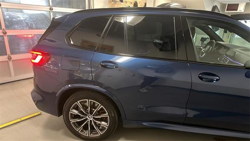 2023 BMW X5 PHEV xDrive45e