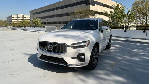 2022 Volvo XC60 B5 Inscription