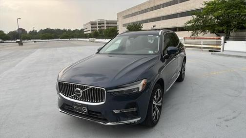 2023 Volvo XC60 B5 Plus Bright Theme