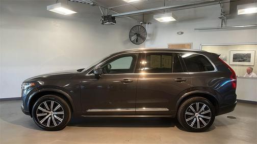 2024 Volvo XC90 B5 Core Bright Theme
