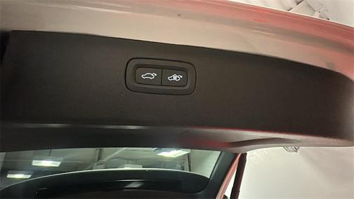 2025 Volvo XC90 B6 Plus 7-Seater