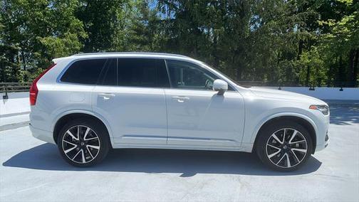 2022 Volvo XC90 Recharge Plug-In Hybrid T8 Inscription Expression 6 Passenger
