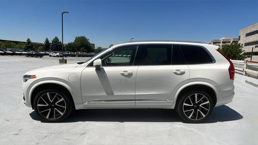 2022 Volvo XC90 Recharge Plug-In Hybrid T8 Inscription Expression 6 Passenger