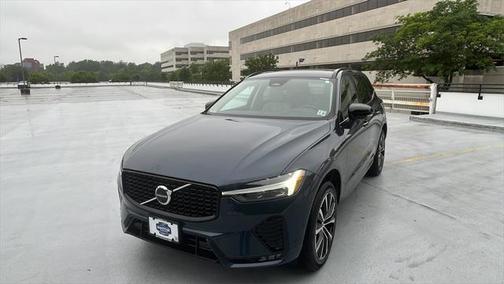 2025 Volvo XC60 Plus