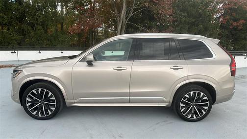 2026 Volvo XC90 B6 Plus 6-Seater