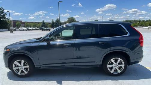 2023 Volvo XC90 B6 Core
