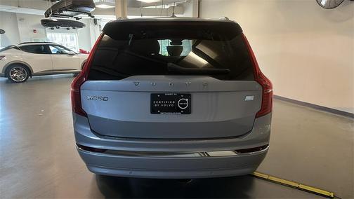 2023 Volvo XC90 Recharge Plug-In Hybrid T8 Plus Bright Theme 7-Seater