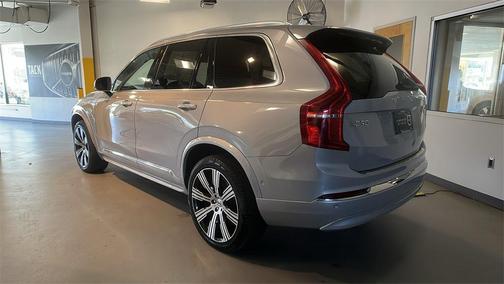 2023 Volvo XC90 Recharge Plug-In Hybrid T8 Plus Bright Theme 7-Seater