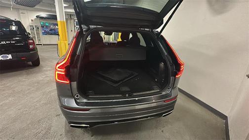 2019 Volvo XC60 T6 R-Design