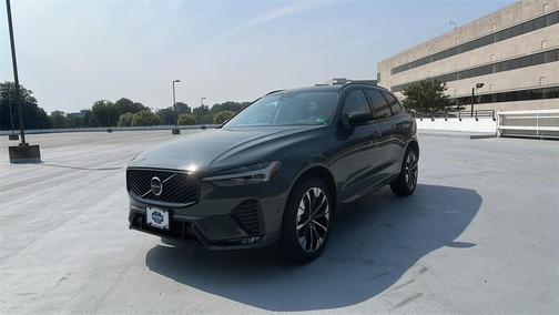 2026 Volvo XC60 B5 Ultra