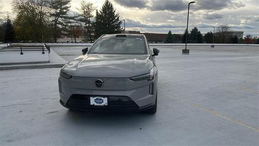 2025 Volvo EX90 Twin Motor Performance Plus