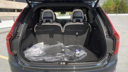 2025 Volvo XC90 B6 Plus 6-Seater