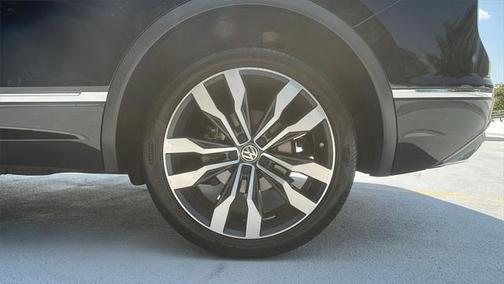 2021 Volkswagen Tiguan 2.0T SEL R-Line 4MOTION