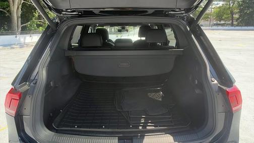 2021 Volkswagen Tiguan 2.0T SEL R-Line 4MOTION