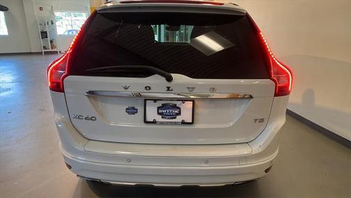 2015 Volvo XC60 T5 Premier