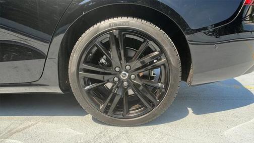 2023 Volvo S60 B5 Plus Black Edition