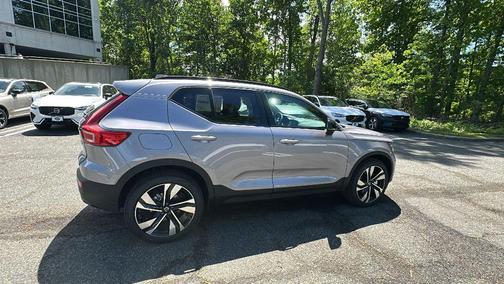 Aurora Silver 2026 Volvo XC40 Plus, B5 AWD Gas (mild hybrid), Dark