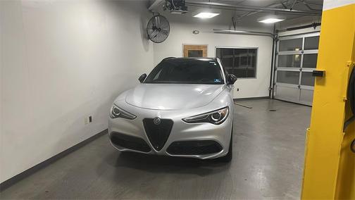 2020 Alfa Romeo Stelvio Ti Sport