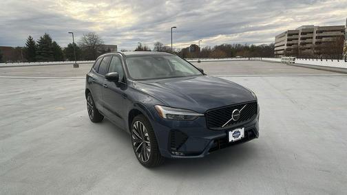 Denim Blue Metallic 2026 Volvo XC60 B5 Ultra