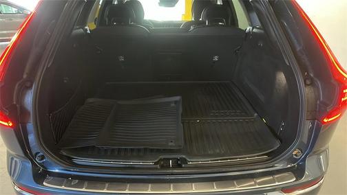 2019 Volvo XC60 Recharge Plug-In Hybrid T8 Inscription