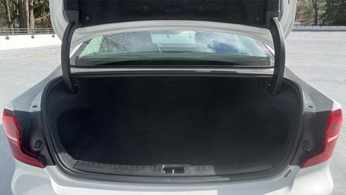 2025 Volvo S60 B5 Core