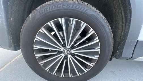 2025 Volkswagen Tiguan 2.0T S 4MOTION