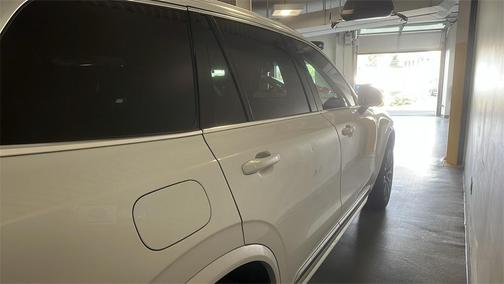 2025 Volvo XC90 Plug-In Hybrid T8 Plus 7-Seater