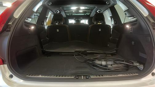 2025 Volvo XC90 Plug-In Hybrid T8 Plus 7-Seater
