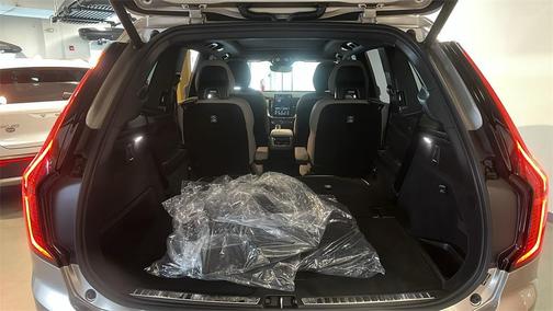 2026 Volvo XC90 B6 Plus 6-Seater