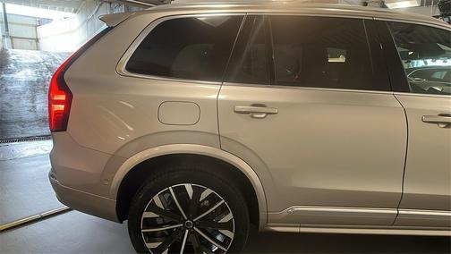 2026 Volvo XC90 B6 Plus 6-Seater