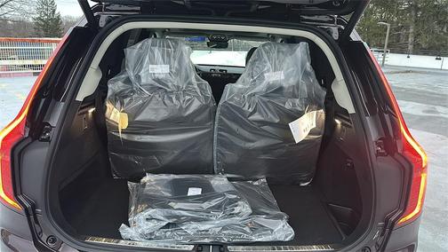 2026 Volvo XC90 Plus, B6 AWD Gas (mild hybrid), Gasoline, Bright, 7 Seats